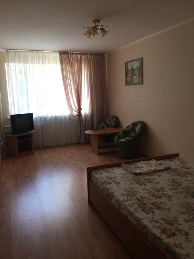 Ferienwohnung 2-Х Комнатная Квартира, Первая Линия От Моря Tschornomorske Exterior foto