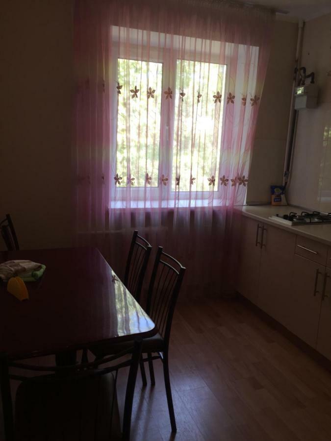 Ferienwohnung 2-Х Комнатная Квартира, Первая Линия От Моря Tschornomorske Exterior foto